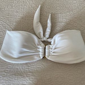 Pily q bandeau bikini top